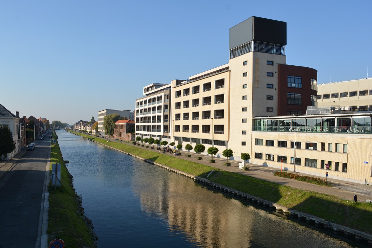 Mechelen. Channels building