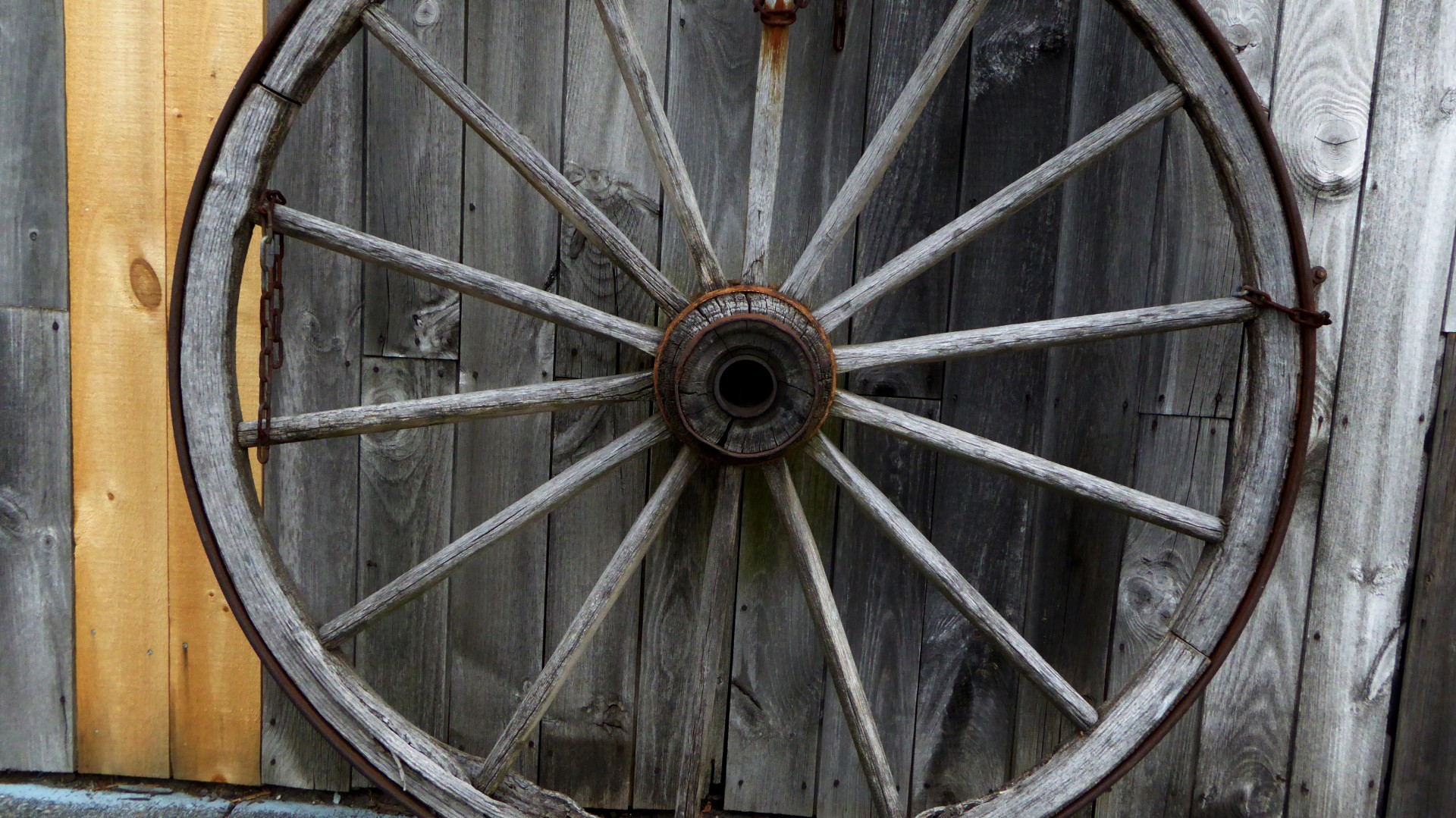 Wooden Wagon Wheel Wheel Free Photo.